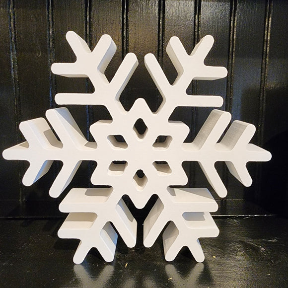 This wooden snowflake is so fun to decorate with for the holiday season!  So many fun possibilities!  7