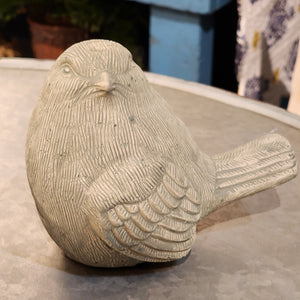 <p>This cute little verde green cement bird will look sweet in your home, porch, or garden.<span></span></p> <p>Approximately 5" W x 5" H x 3.5" D</p>
