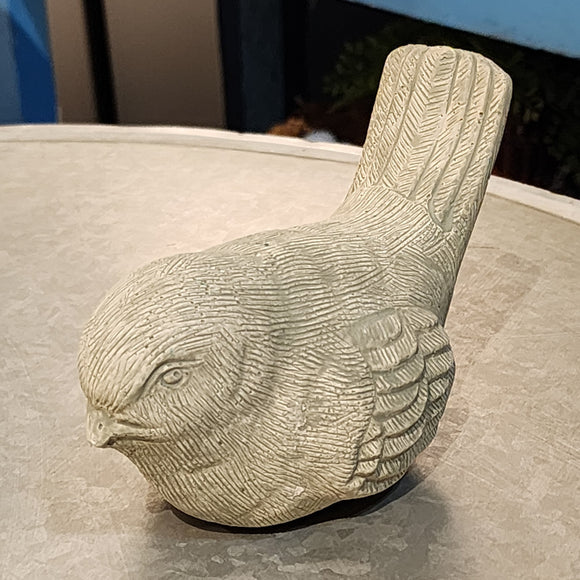 <p>This cute little verde green cement bird is looking down and will look sweet in your home, porch, or garden.<span></span></p> <p>Approximately 6