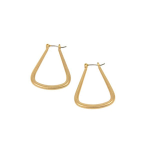 These brushed gold earrings are a simple way to make any outfit elegant!&nbsp; They have a hinged closure and are approximately 1" x 1"