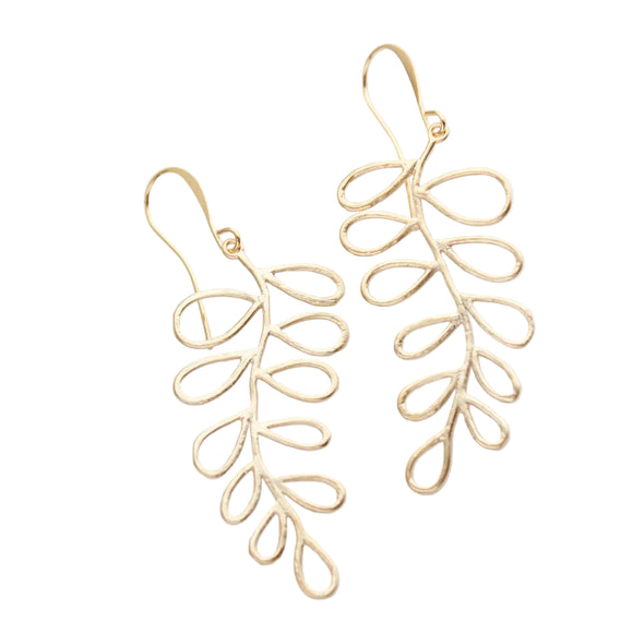 These filigree branch earrings are tarnish resistant gold plated brass. These earrings have nickel free fish hook ear wires.

Total Length - 2.5