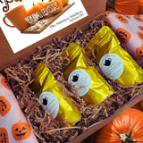 Pumpkin lover? We've got you covered! This month's tea box is packed with pumpkin flavors for fall. Inside your box, you'll find one ounce of three delicious pumpkin teas: Salty Caramel Pumpkin (black tea), Pumpkin Cream (rooibos tea), and Pumpkin Spice (black tea). Pink tissue paper with happy Jack-o'-lanterns wraps the teas, and we tie it with a black grosgrain ribbon and our signature tags. We have included a tea letter with a bit about the teas, plus a recipe for a Salty Caramel Pumpkin Candy Corn Latte
