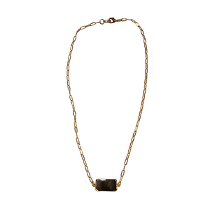 This Above the Bar Necklace features an elegant gold filled paperclip chain and a stunning labradorite bar pendant, giving the piece a luxurious and sophisticated feel. Capture the style of exclusivity with this eye-catching necklace, perfect for any special occasions.

16"