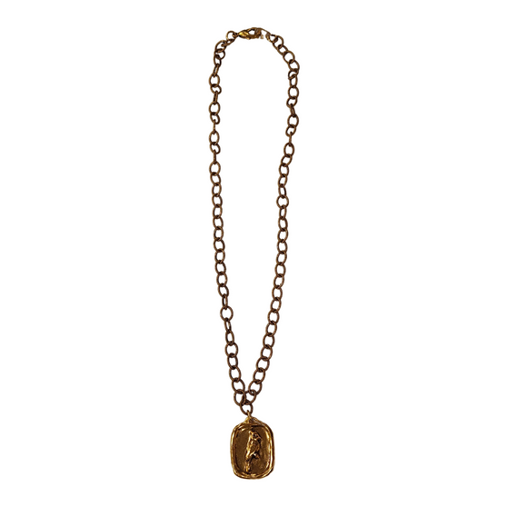 Stay close to your loved ones with our Always with Me Necklace. This stunning cardinal pendant on a textured chain is a beautiful reminder of the special bond you share. Wear it with pride and keep your loved ones close to your heart. 16