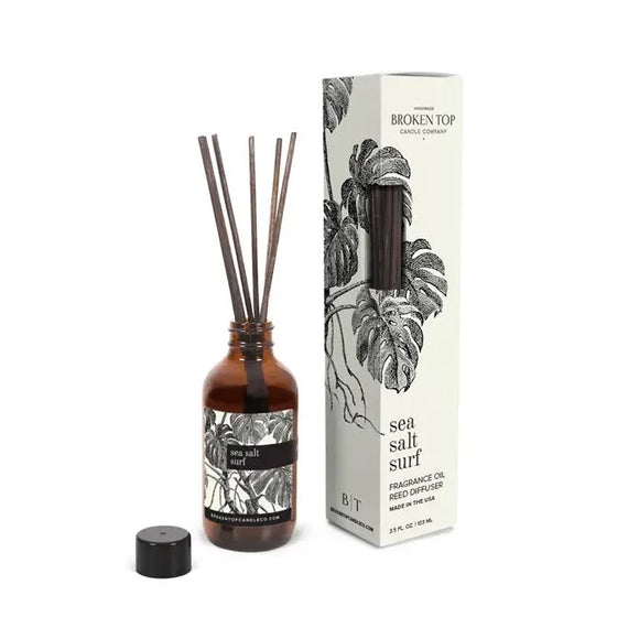 Sea salt surf scent flaunts notes of jasmine, followed by sweet cream and a hint of driftwood. This scent creates a memory of the warm salt air, sweet adult drinks, and summer beach thoughts. Our reed diffuser is a classic and beautifully crafted vessel that efficiently distributes fragrance over a long period of time.  Ingredients: clean diffuser base, fragrance oils  Scent notes: wood | cream | jasmine