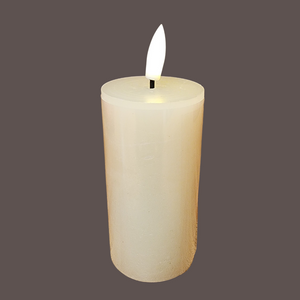 This gorgeous LED cream votive has a realistic flickering flame and a four—or six-hour timer that turns off automatically and repeats daily.

Battery life up to 180 hours&nbsp;


Indoor use only

Uses 2 AA batteries (not included)