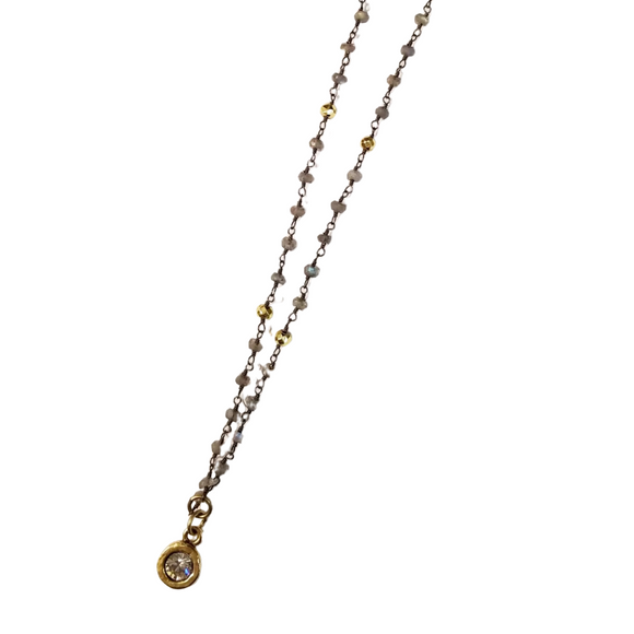 Beautiful, dainty and the perfect mix of sparkle and natural stone. Our Star Bright Necklace pairs a Swarovski Crystal small pendant with Labradorite and Golden Pyrite chain.

Pendant 3/8