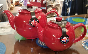 Teapot, Red