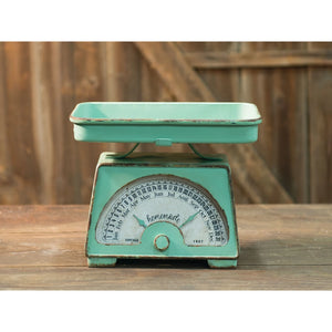 Vintage Inspired Scale with Removable Tray